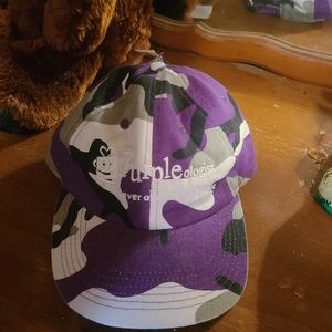 NWT Purpleologist Camo Hat
